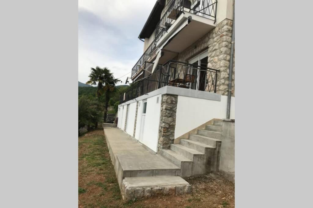Ferienwohnung Breathtaking Sea View App For 2+1, Bbq ...... Opatija Exterior foto