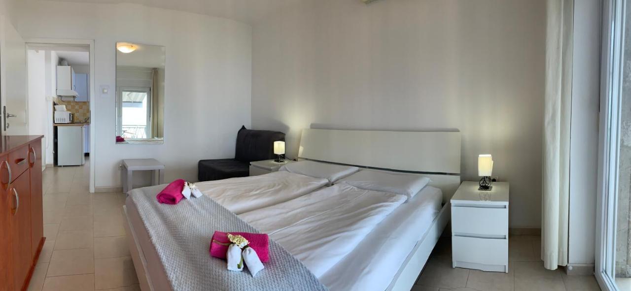 Ferienwohnung Breathtaking Sea View App For 2+1, Bbq ...... Opatija Exterior foto